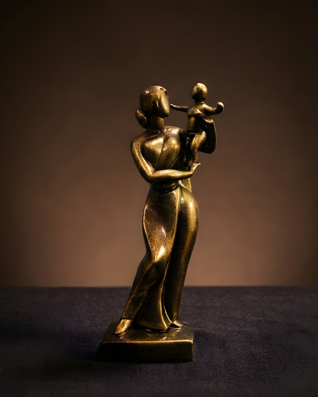 SAUKIN “Moms Are Brave” Mother & Child Figurine | Artistic Home Décor Sculpture.